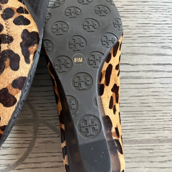Tori Burch Leopard slides with heel, no scuffs or damage - Picture 3 of 3